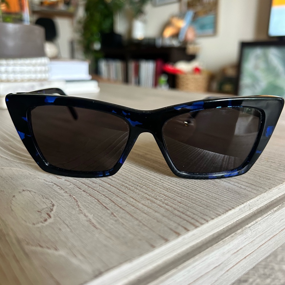 Saint Laurent Black and Blue Cat-Eye Sunglasses - Picture 4 of 5